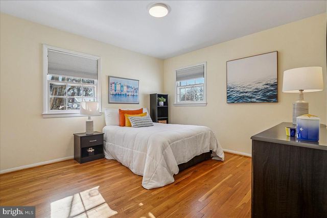 2412 CAVENDISH DR, Alexandria, VA 22308