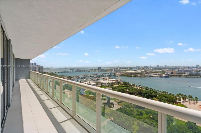 50 Biscayne Blvd 2610, Miami, FL 33132