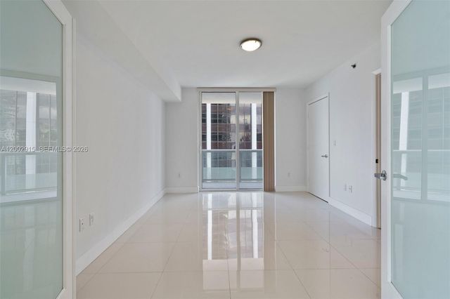 50 Biscayne Blvd 2610, Miami, FL 33132