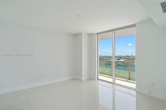 50 Biscayne Blvd 2610, Miami, FL 33132