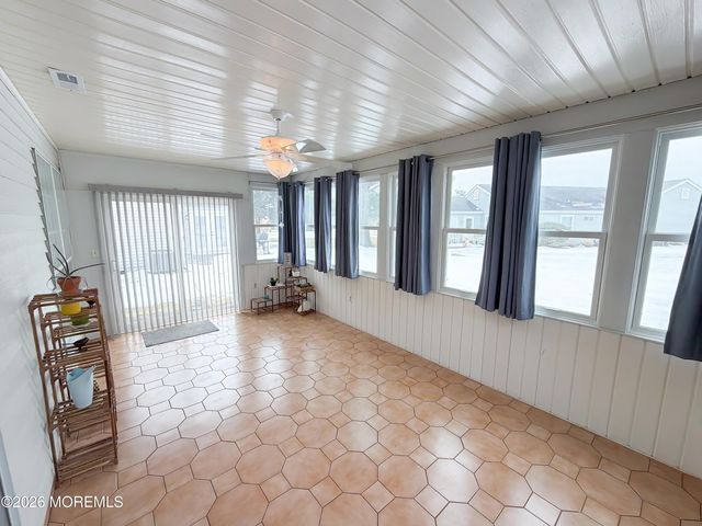 9 Romford Lane, Manchester, NJ 08759