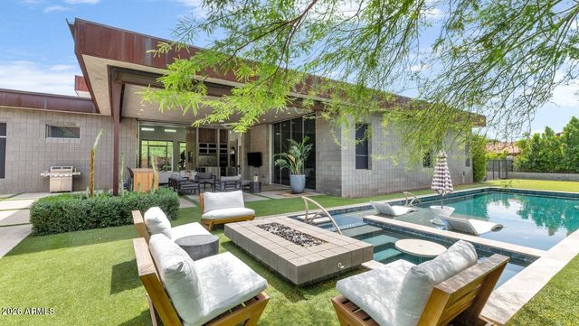 4912 N 45TH Street, Phoenix, AZ 85018
