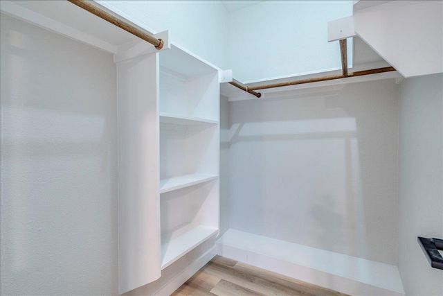 158 Shady Oaks DR, Dale, TX 78616