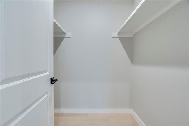 158 Shady Oaks DR, Dale, TX 78616