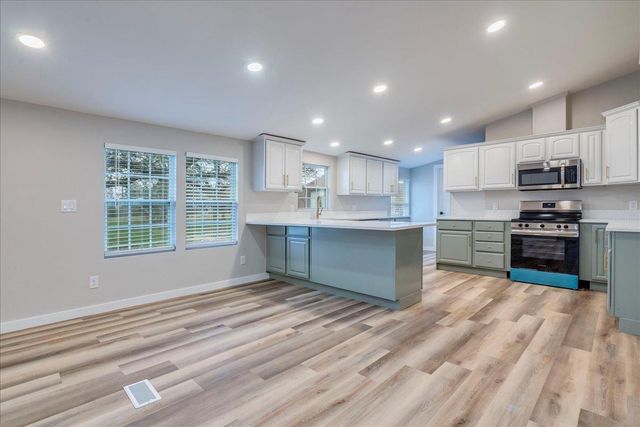 158 Shady Oaks DR, Dale, TX 78616