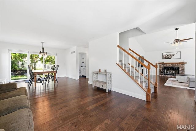 1015 Anna Meadows Lane, Ballwin, MO 63021