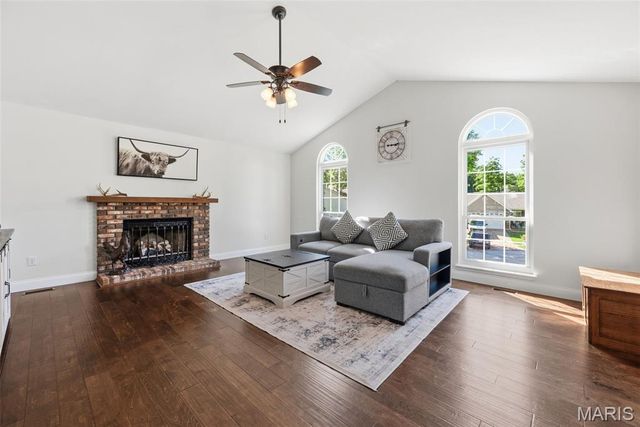 1015 Anna Meadows Lane, Ballwin, MO 63021