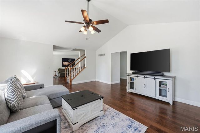 1015 Anna Meadows Lane, Ballwin, MO 63021