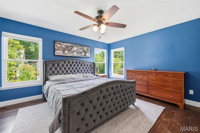 1015 Anna Meadows Lane, Ballwin, MO 63021