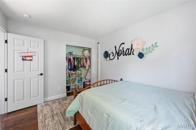 1015 Anna Meadows Lane, Ballwin, MO 63021