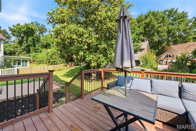 1015 Anna Meadows Lane, Ballwin, MO 63021