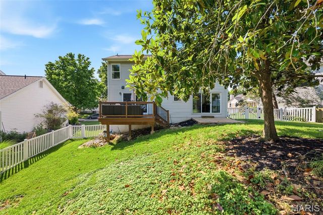 1015 Anna Meadows Lane, Ballwin, MO 63021