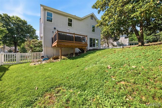 1015 Anna Meadows Lane, Ballwin, MO 63021