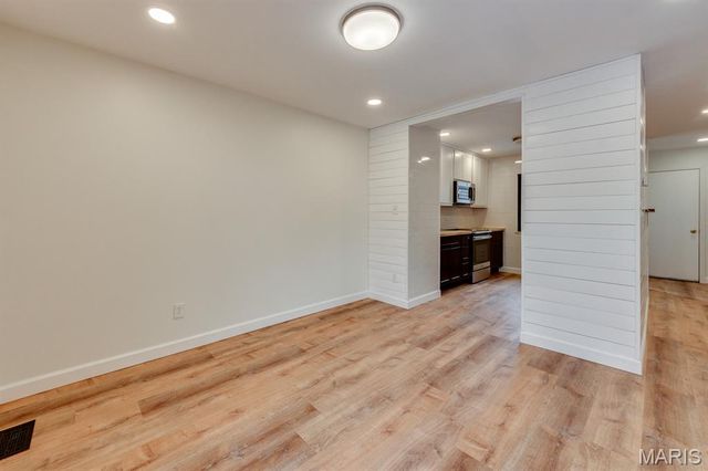 1722 Robin Knoll Court, St Louis, MO 63146