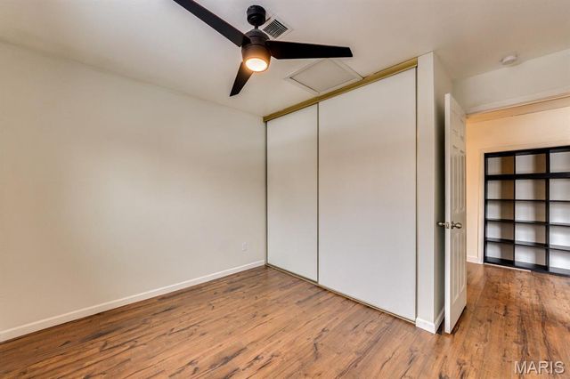 1722 Robin Knoll Court, St Louis, MO 63146