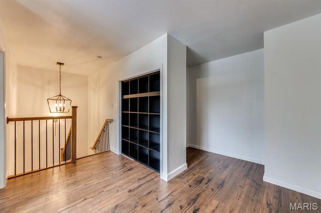 1722 Robin Knoll Court, St Louis, MO 63146