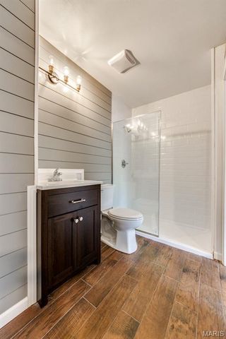 1722 Robin Knoll Court, St Louis, MO 63146