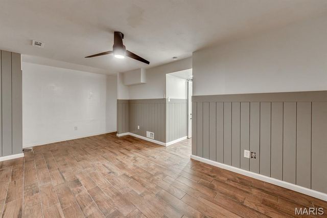 1722 Robin Knoll Court, St Louis, MO 63146