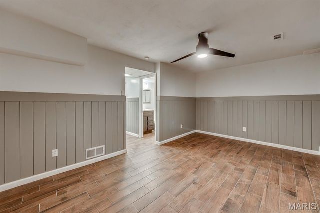 1722 Robin Knoll Court, St Louis, MO 63146