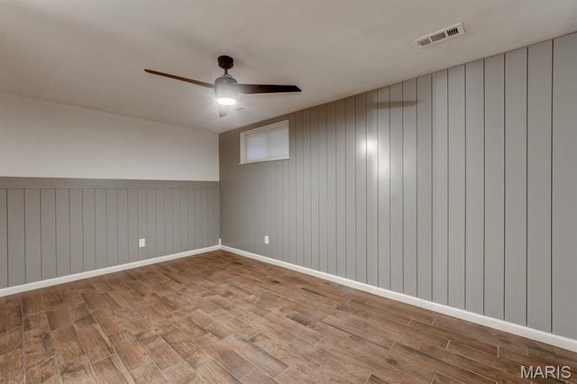 1722 Robin Knoll Court, St Louis, MO 63146