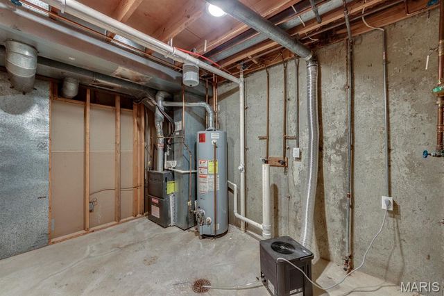 1722 Robin Knoll Court, St Louis, MO 63146