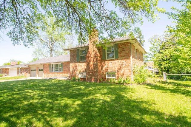 2207 BUSHNELL DR, Columbia, MO 65201