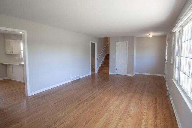 2207 BUSHNELL DR, Columbia, MO 65201