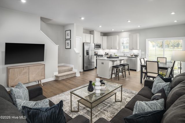 3190 Edgehill Drive, Navassa, NC 28451