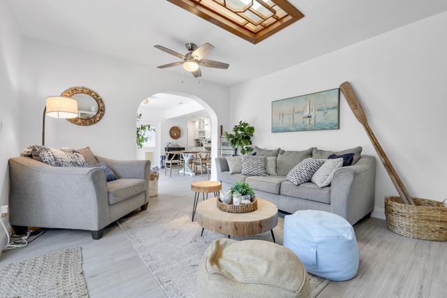 342 SW 14th Street, Pompano Beach, FL 33060