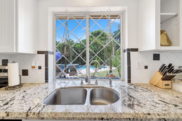 342 SW 14th Street, Pompano Beach, FL 33060