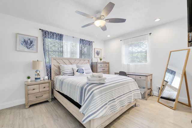 342 SW 14th Street, Pompano Beach, FL 33060