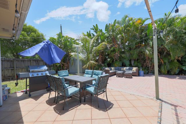 342 SW 14th Street, Pompano Beach, FL 33060