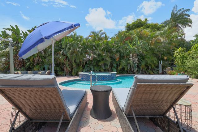 342 SW 14th Street, Pompano Beach, FL 33060