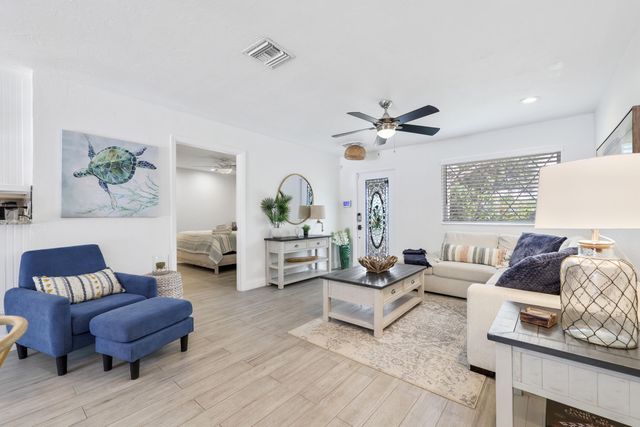 342 SW 14th Street, Pompano Beach, FL 33060