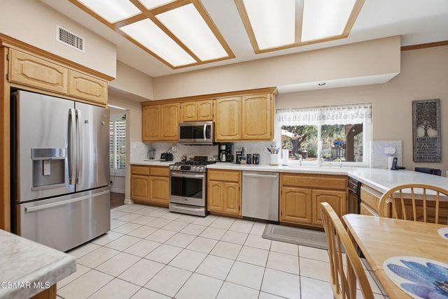 1558 Placid Court, Simi Valley, CA 93065