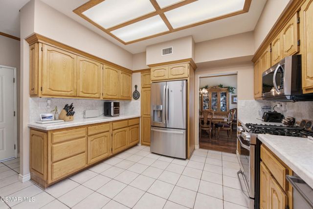 1558 Placid Court, Simi Valley, CA 93065