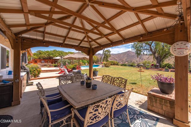 1558 Placid Court, Simi Valley, CA 93065