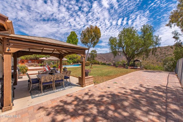 1558 Placid Court, Simi Valley, CA 93065