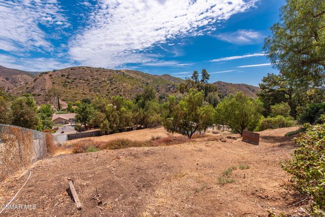 1558 Placid Court, Simi Valley, CA 93065