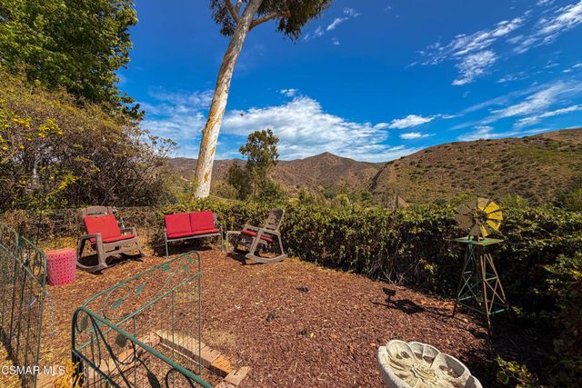 1558 Placid Court, Simi Valley, CA 93065
