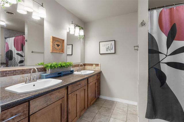 5525 Ibis Drive, Galveston, TX 77551