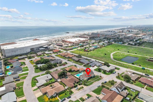 5525 Ibis Drive, Galveston, TX 77551