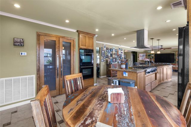 5525 Ibis Drive, Galveston, TX 77551