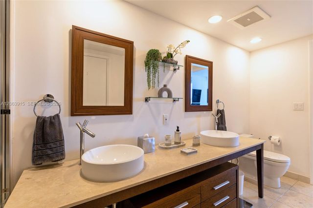 475 Brickell Avenue 4511, Miami, FL 33131