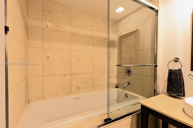 475 Brickell Avenue 4511, Miami, FL 33131