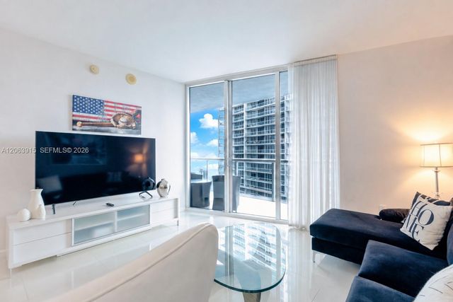 475 Brickell Avenue 4511, Miami, FL 33131