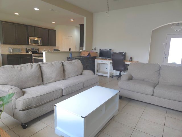 308 Kaylee Way, Red Oak, TX 75154