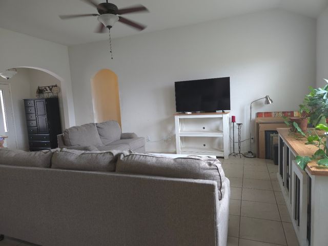 308 Kaylee Way, Red Oak, TX 75154