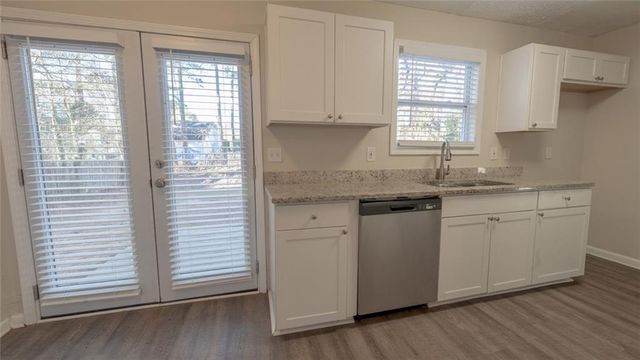 6218 Creekford Lane, Lithonia, GA 30058