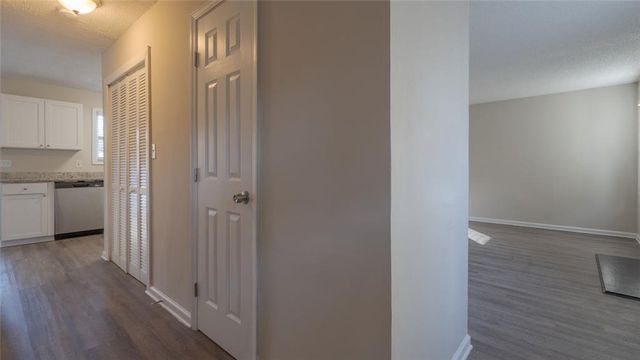 6218 Creekford Lane, Lithonia, GA 30058